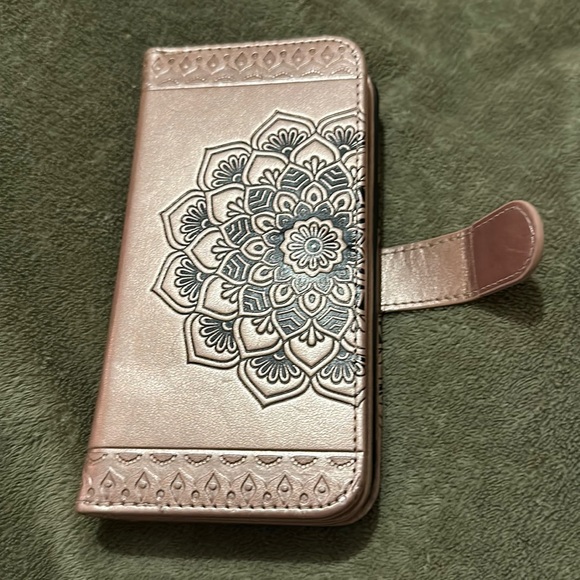 Apple 14PRO max mag phone case - Picture 1 of 4